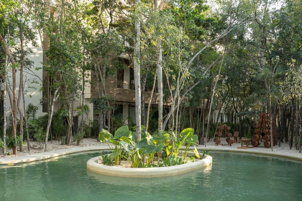 Apartamento Private Pool & Terrace - Sleeps 4 Near The - B104 *